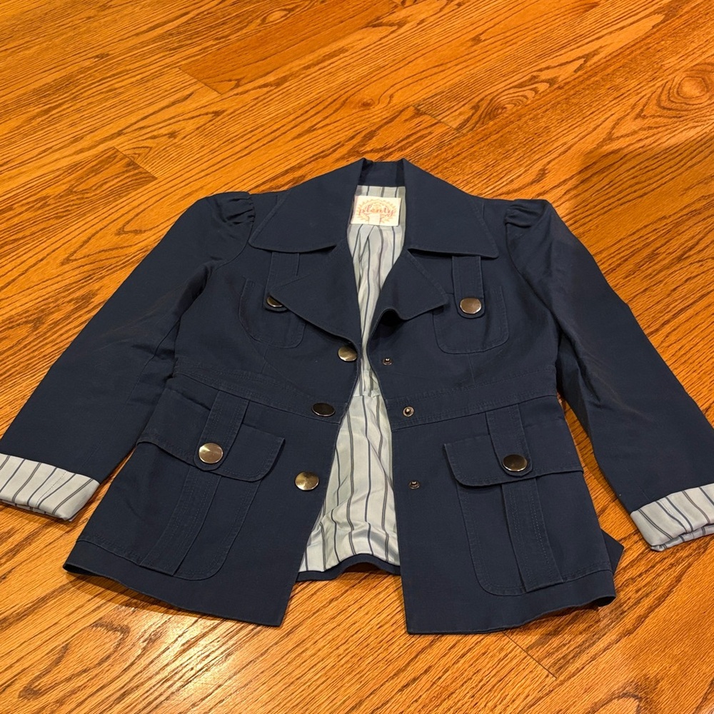 Plenty by Tracy Reese Woman’s Navy Blazer with Striped Interior Size 2